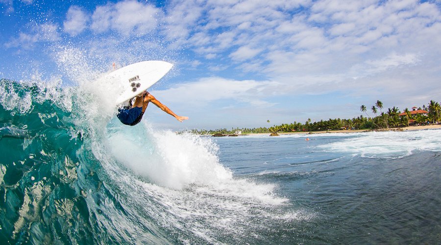 Surfing - Gallery Image 2